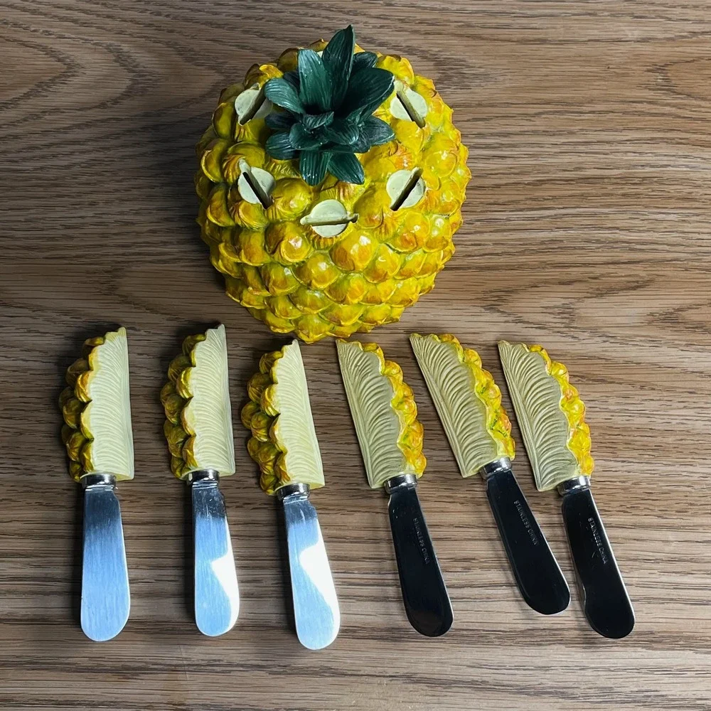 VTG MCM Ceramic Pineapple‎ Cheese Spreader Appetizer Knife Caddy Set